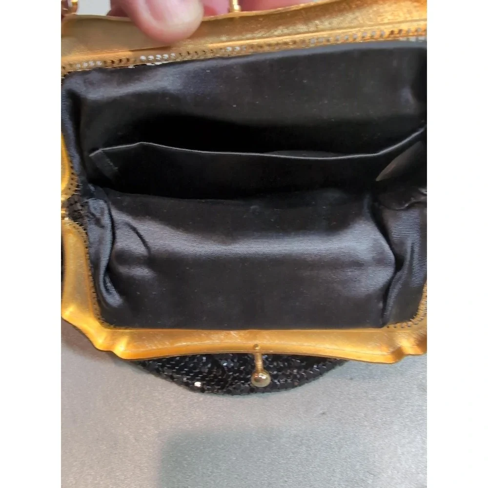 Vintage Black Metal Mesh Evening Bag Gold Tone Kiss Lock Made in Hong Kong